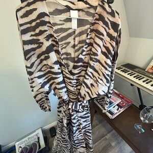 H&M Zebra-Print Maxi Dress in Black and Cream